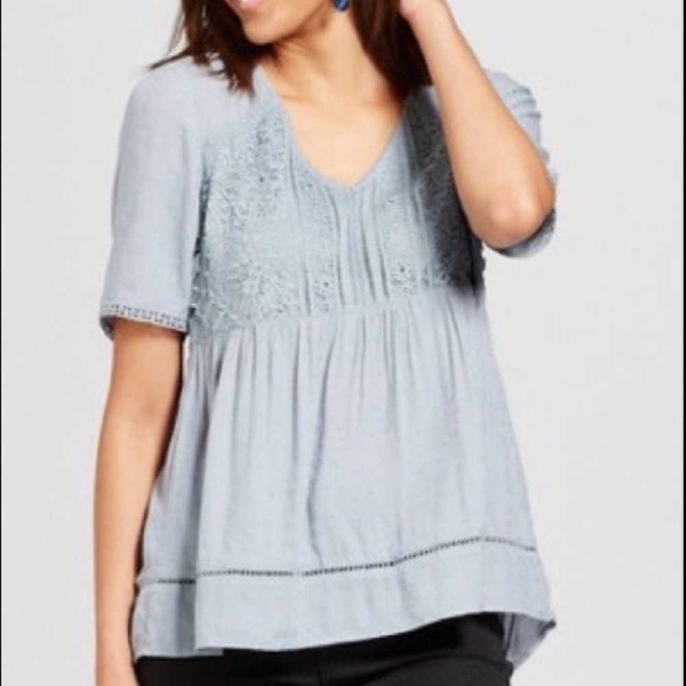 NWOT Knox Rose Blue-Grey Lace Short Sleeve Blouse